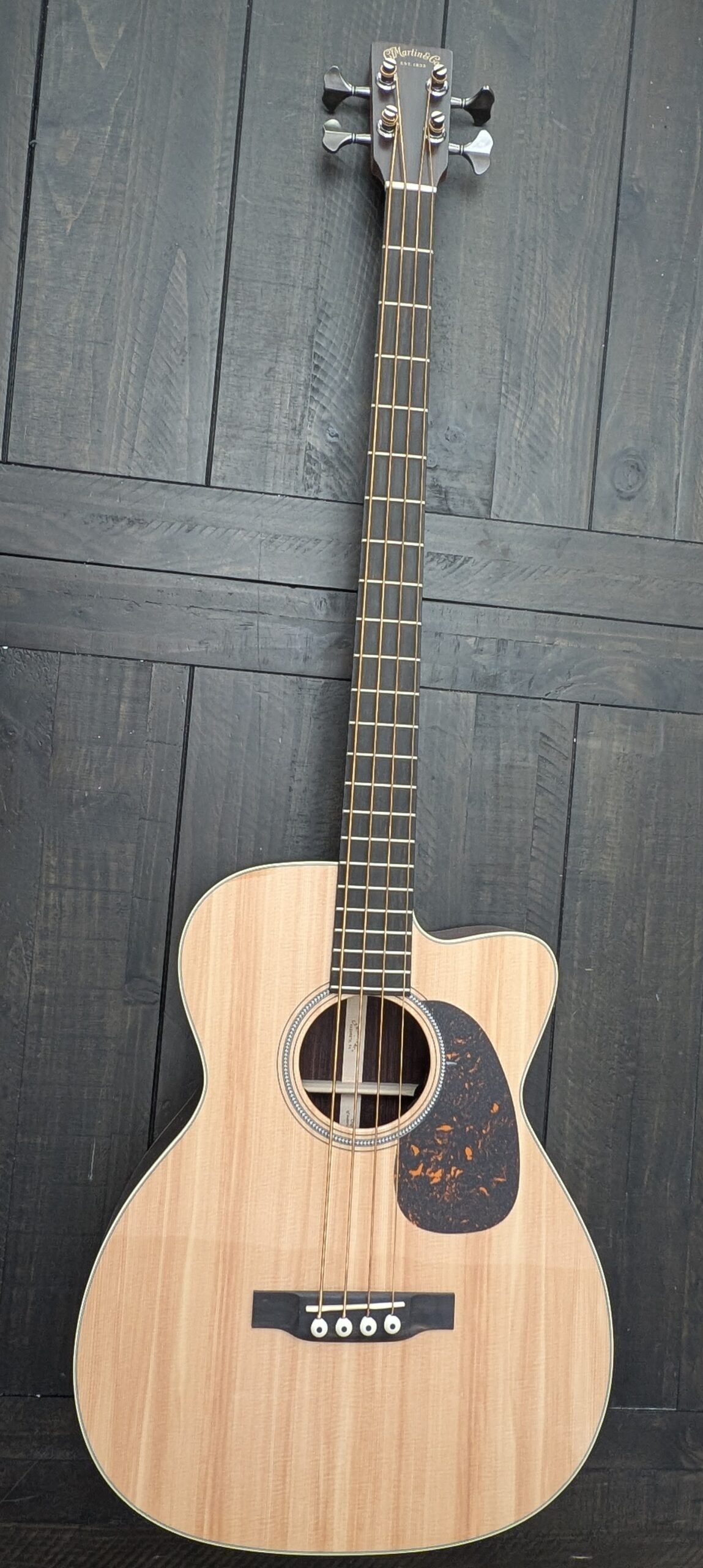 C.F. Martin & Co. BC-16E